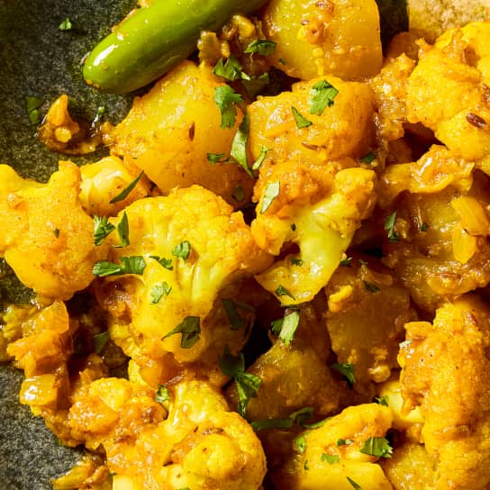 Fragrant Spices and Aromatics Enliven Aloo Gobi
